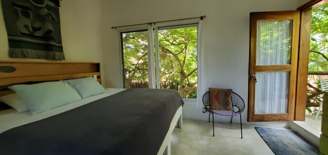 Layla Guesthouse Puerto Morelos Exterior photo